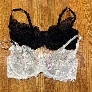 2 unlined lace bras 34DD
